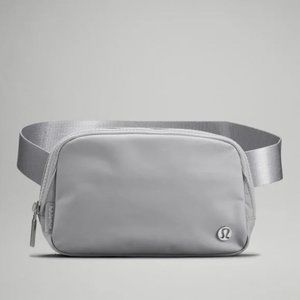 New Lululemon Belt Bag (Gray)